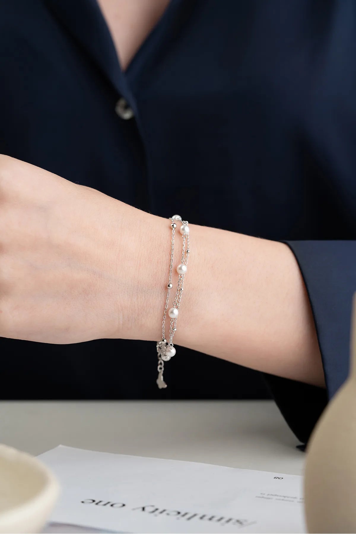 Pearl bracelet of 925 sterling silver - by Lydian