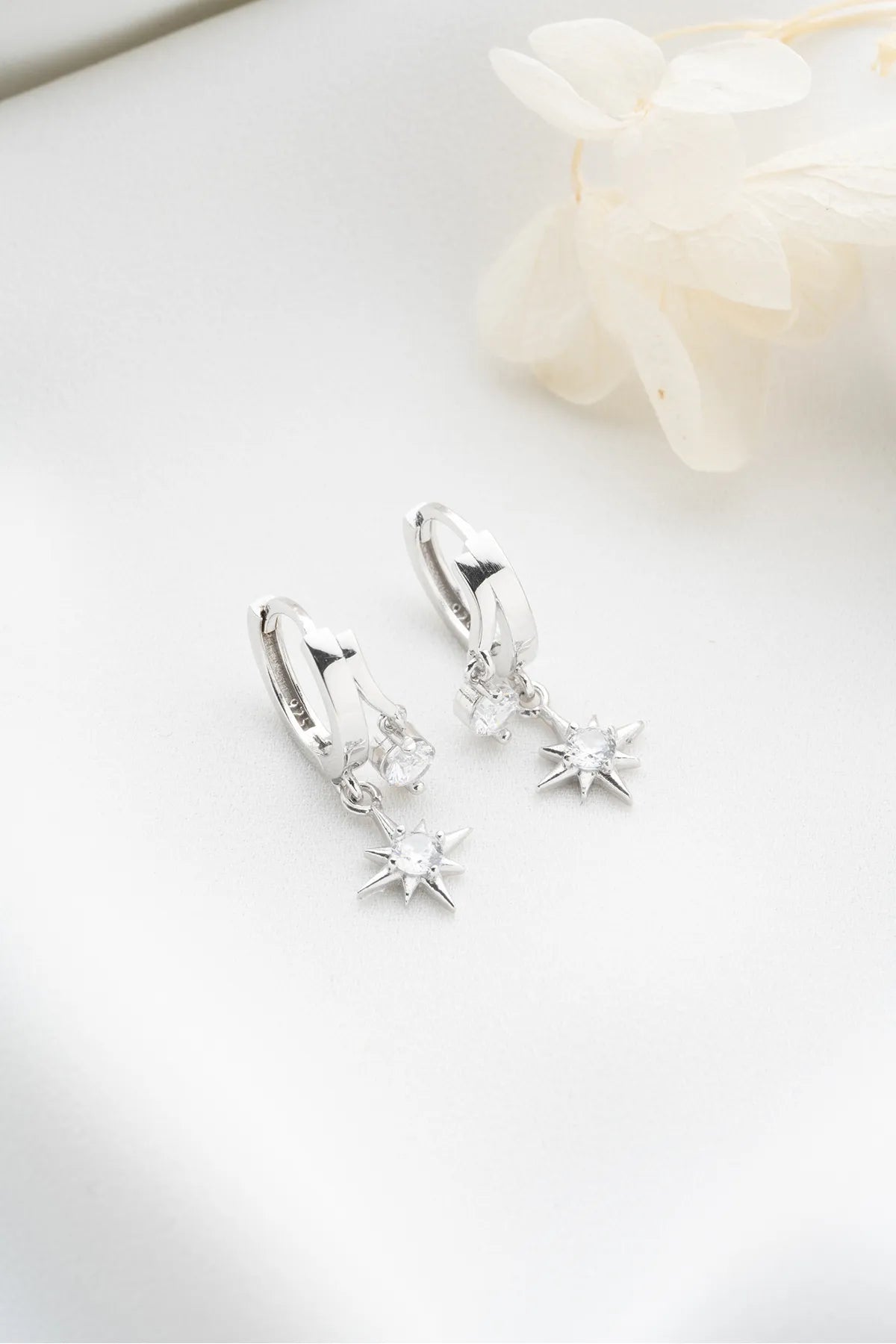North Star Earrings - 925 Silver & Zirconia