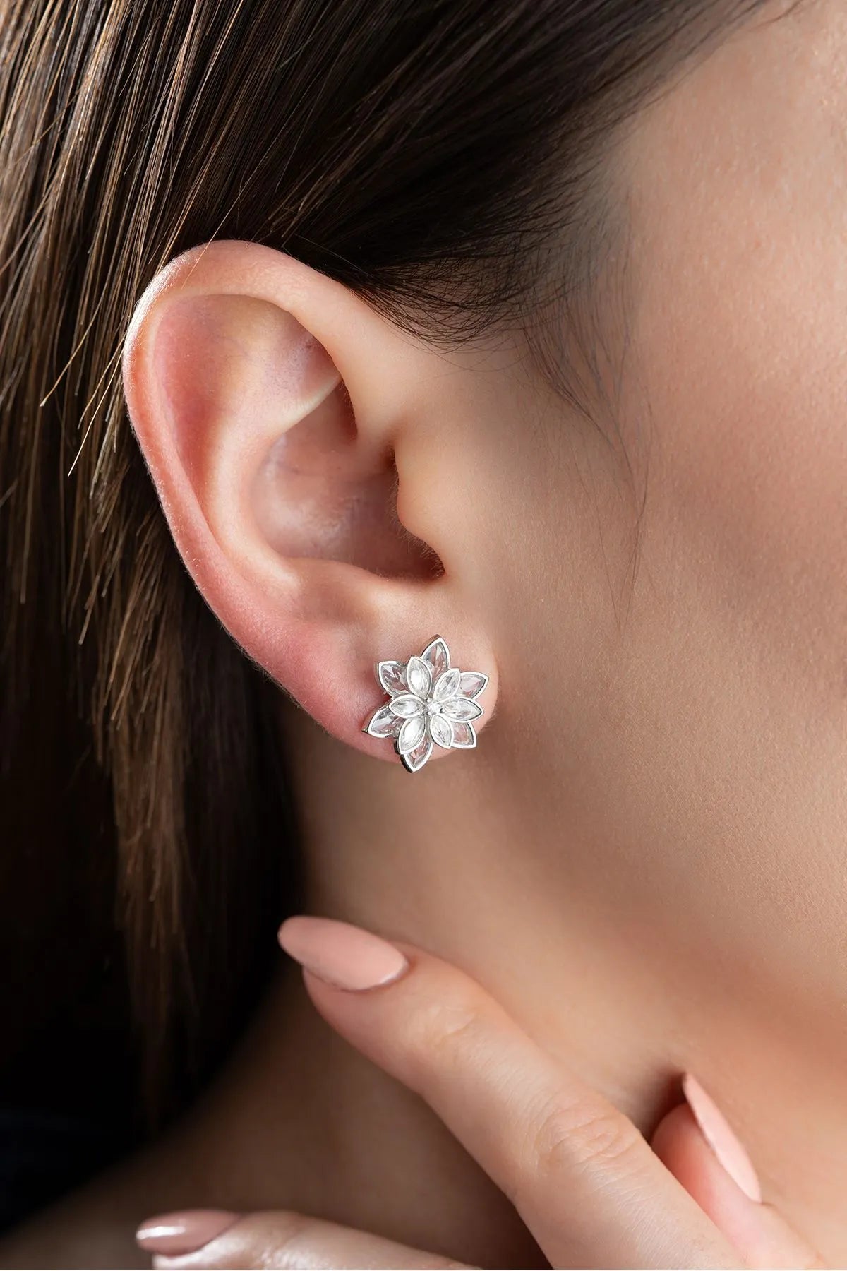 Lotus Stud earrings - 925 Silver & Zirconia