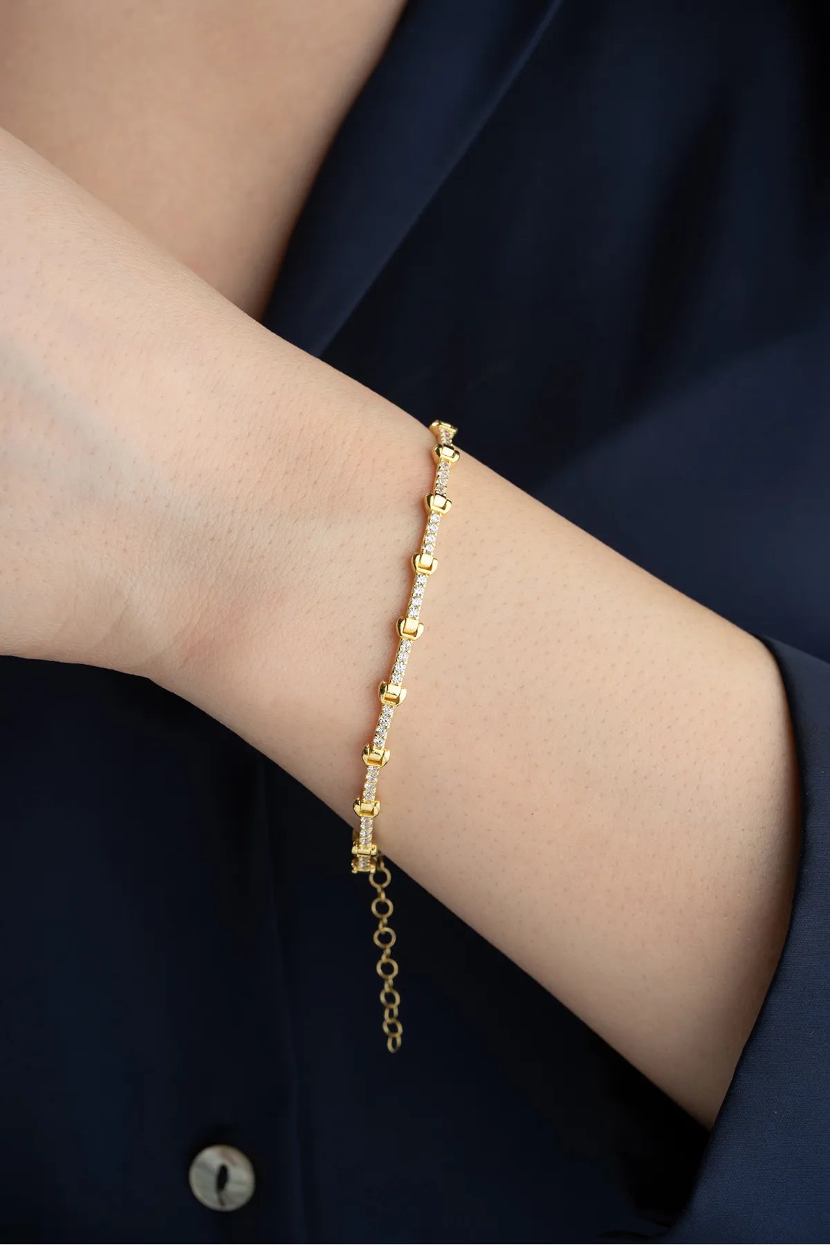 Spark Zirconia Bracelet-By Lydian