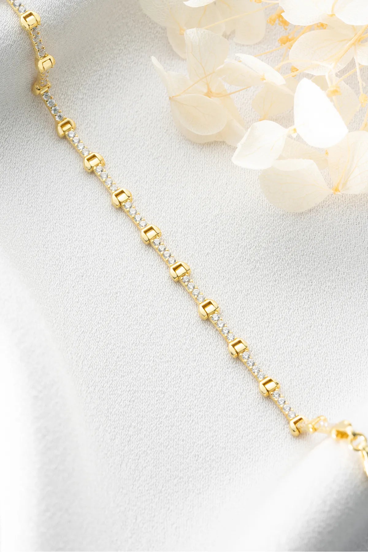 Spark Zirconia Bracelet-By Lydian