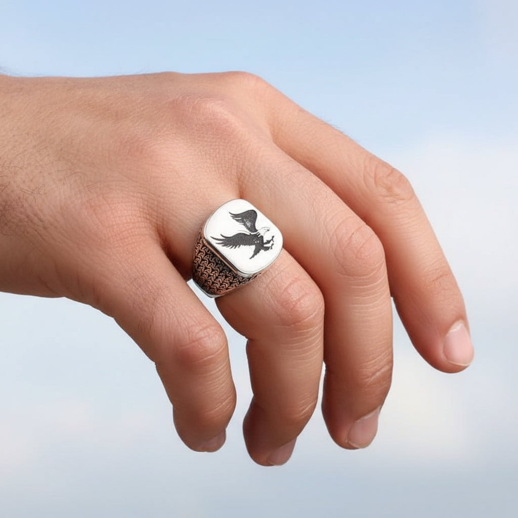 925 Sterling Silver men's ring with eagle motif