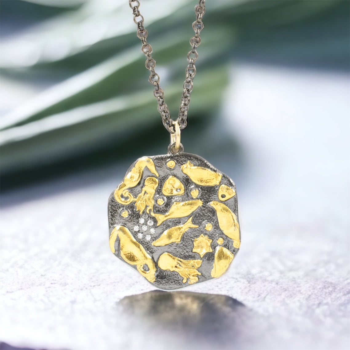 Dance of the Ocean Necklace BLAR030