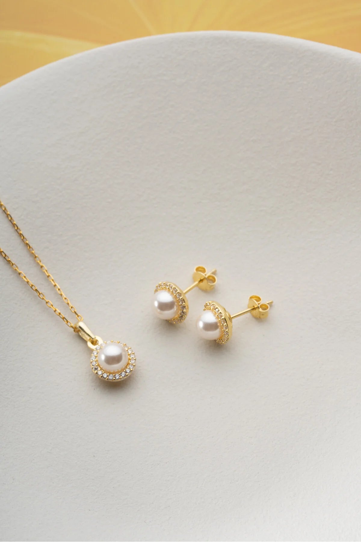 LunaPearl 925 – Pearl Necklace & Earrings Set