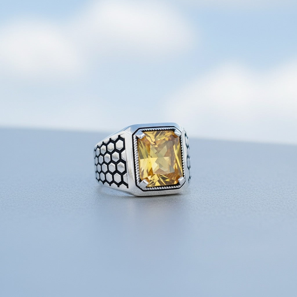 925 Sterling Silver Ring with Yellow Zirconia Stone