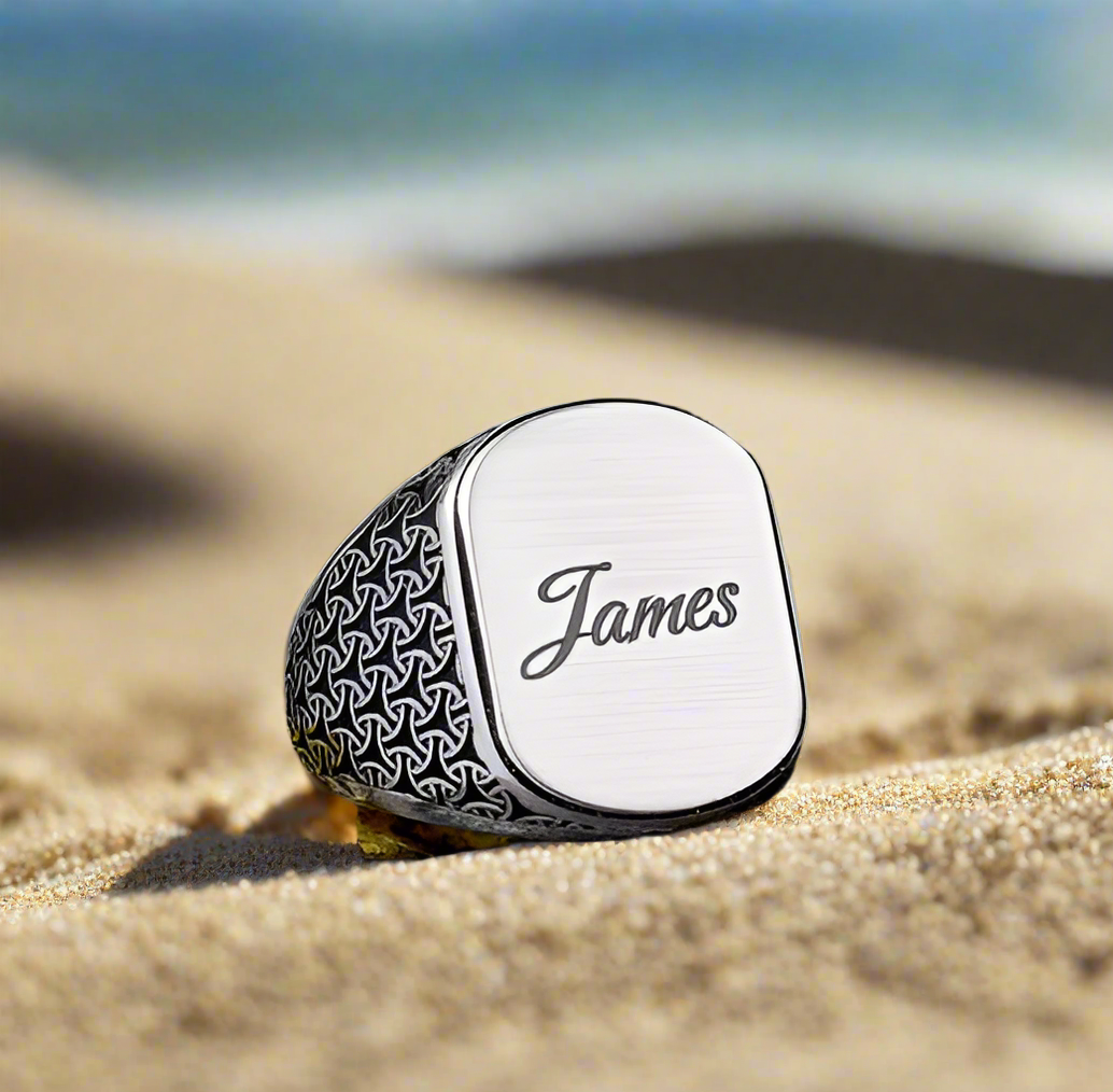925 Sterling Silver men's ring with its own name engraving
