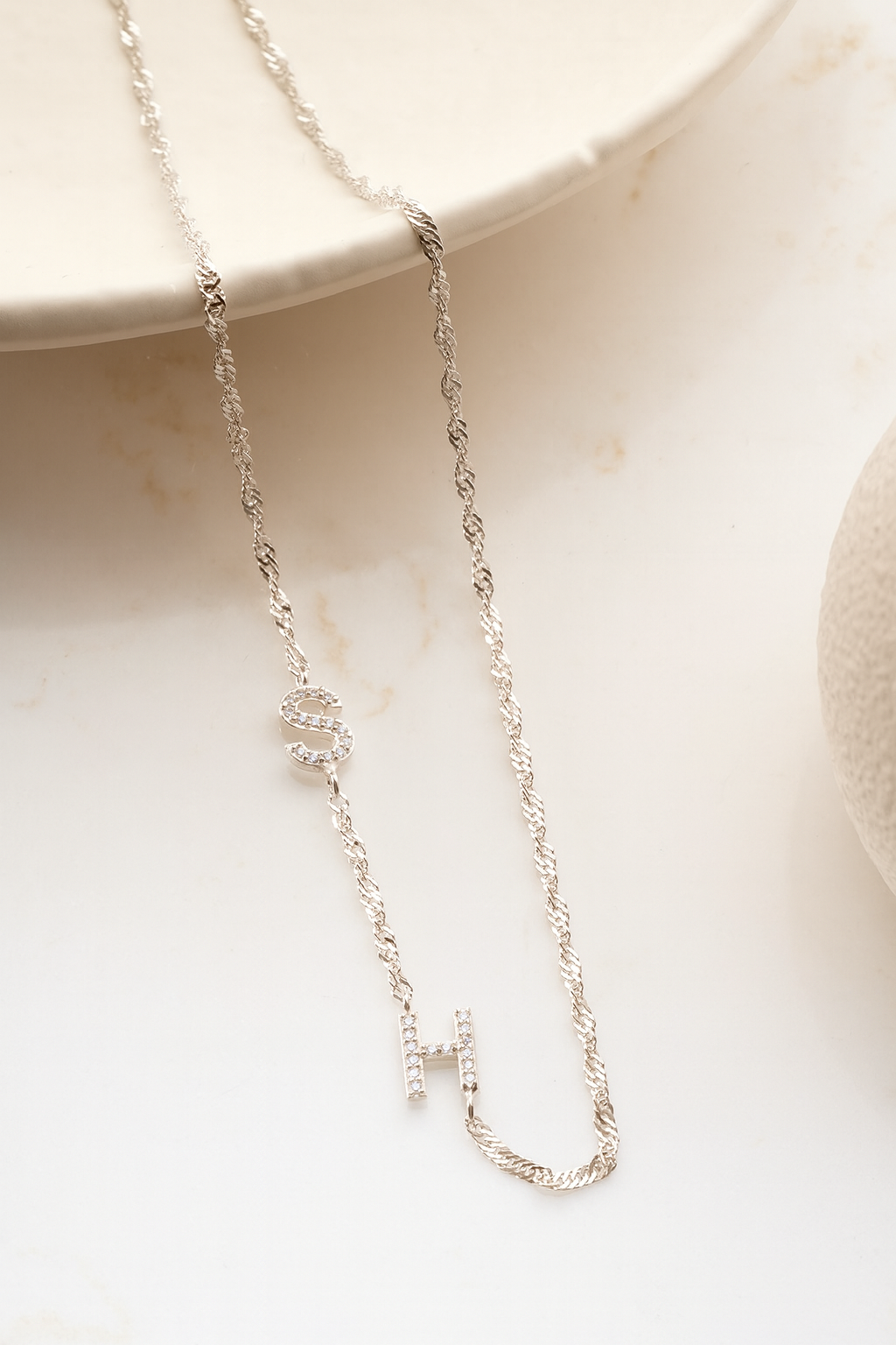 Gepersonaliseerde Dubbele Letter Ketting – 925 Zilver