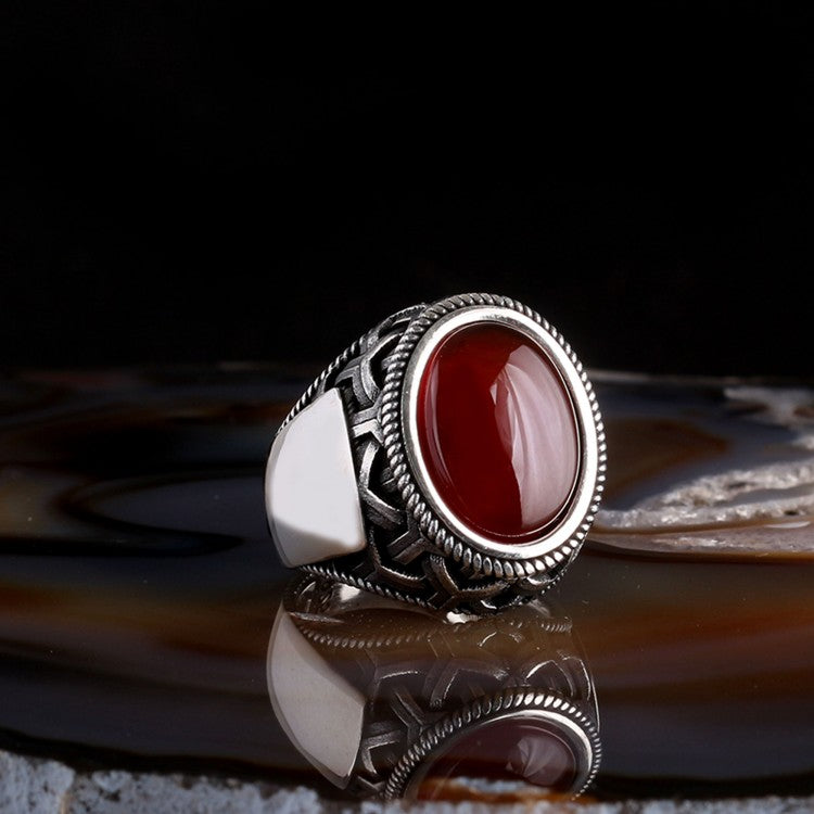 Silver men's ring with agate stone