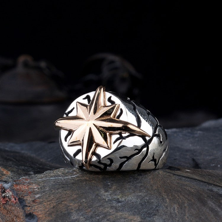 Men's ring with compass star of 925 sterling silver