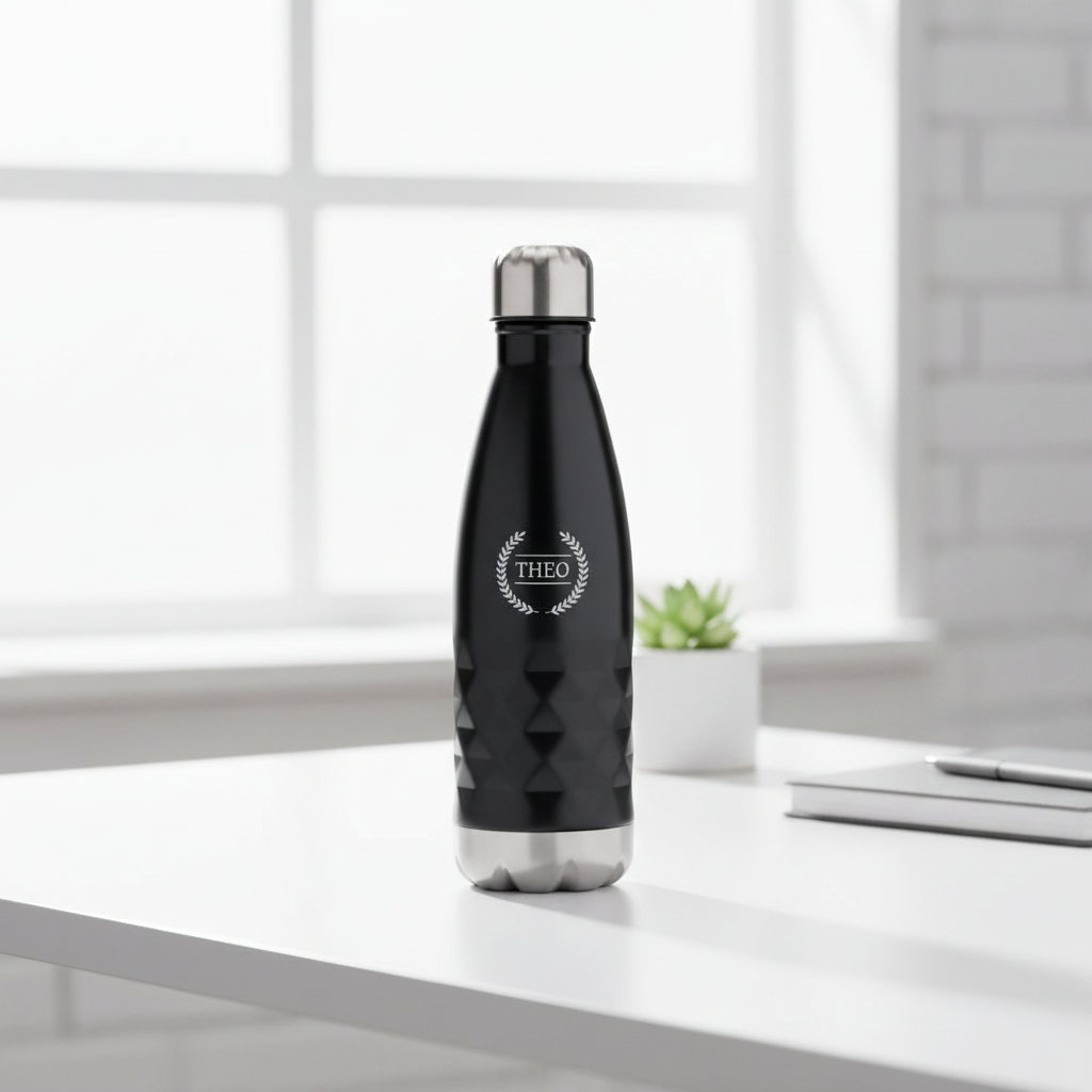 Graphic Graphic 500 ml water bottle with text AC20075