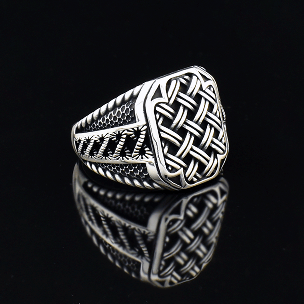 Signet Ring 925 Sterling Silver ORTBL189