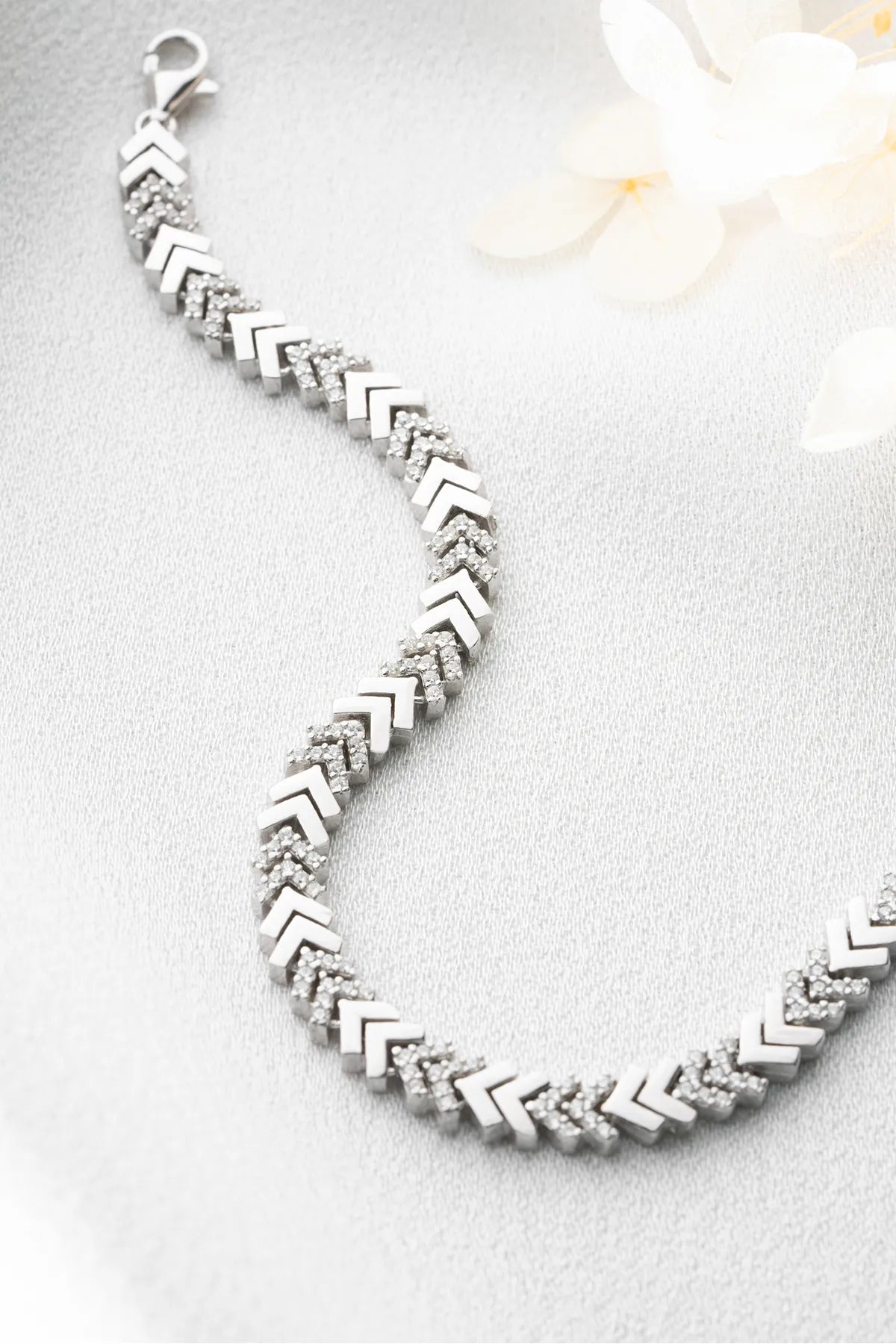 Vibe bracelet - 925 silver with zirconia - by Lydian