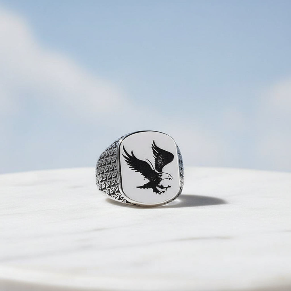 925 Sterling Silver men's ring with eagle motif