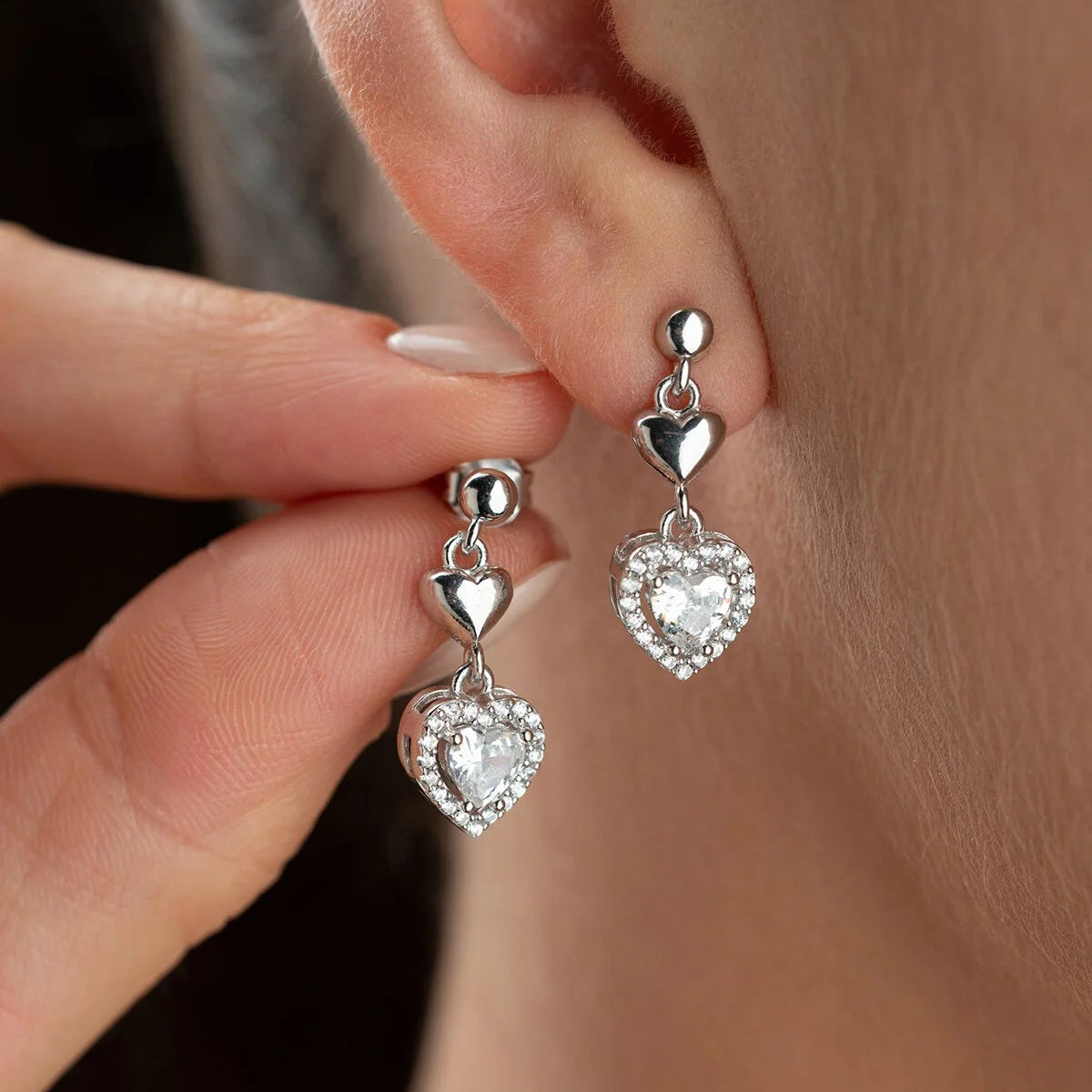 Heart-shaped Earrings with Zirconia – 925 Silver
