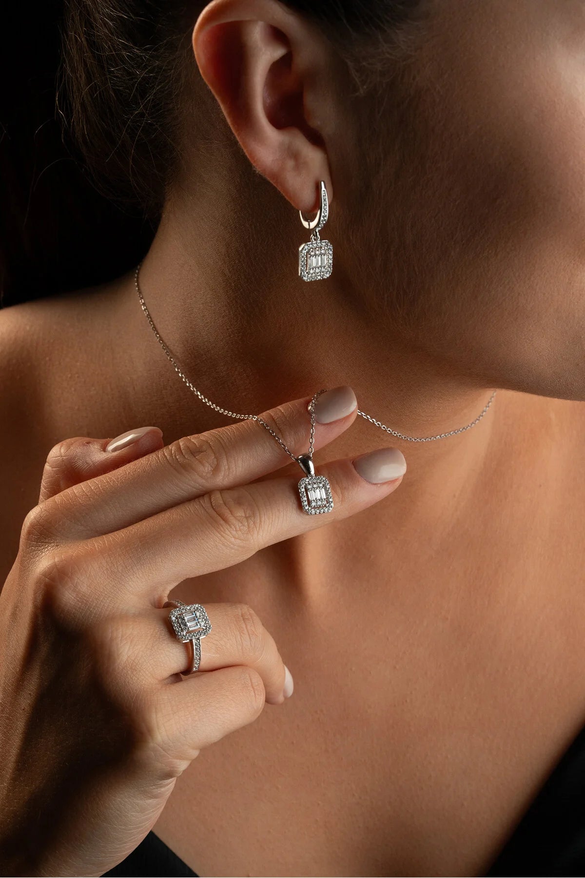 Crystal Époque Silver Set with Baguette Zirconia