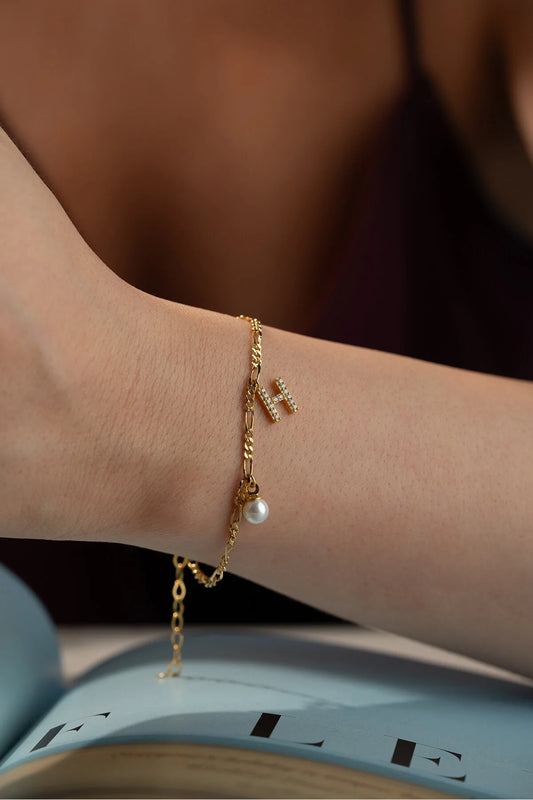 Figaro Armband met Letter & Parel | 925 Zilver