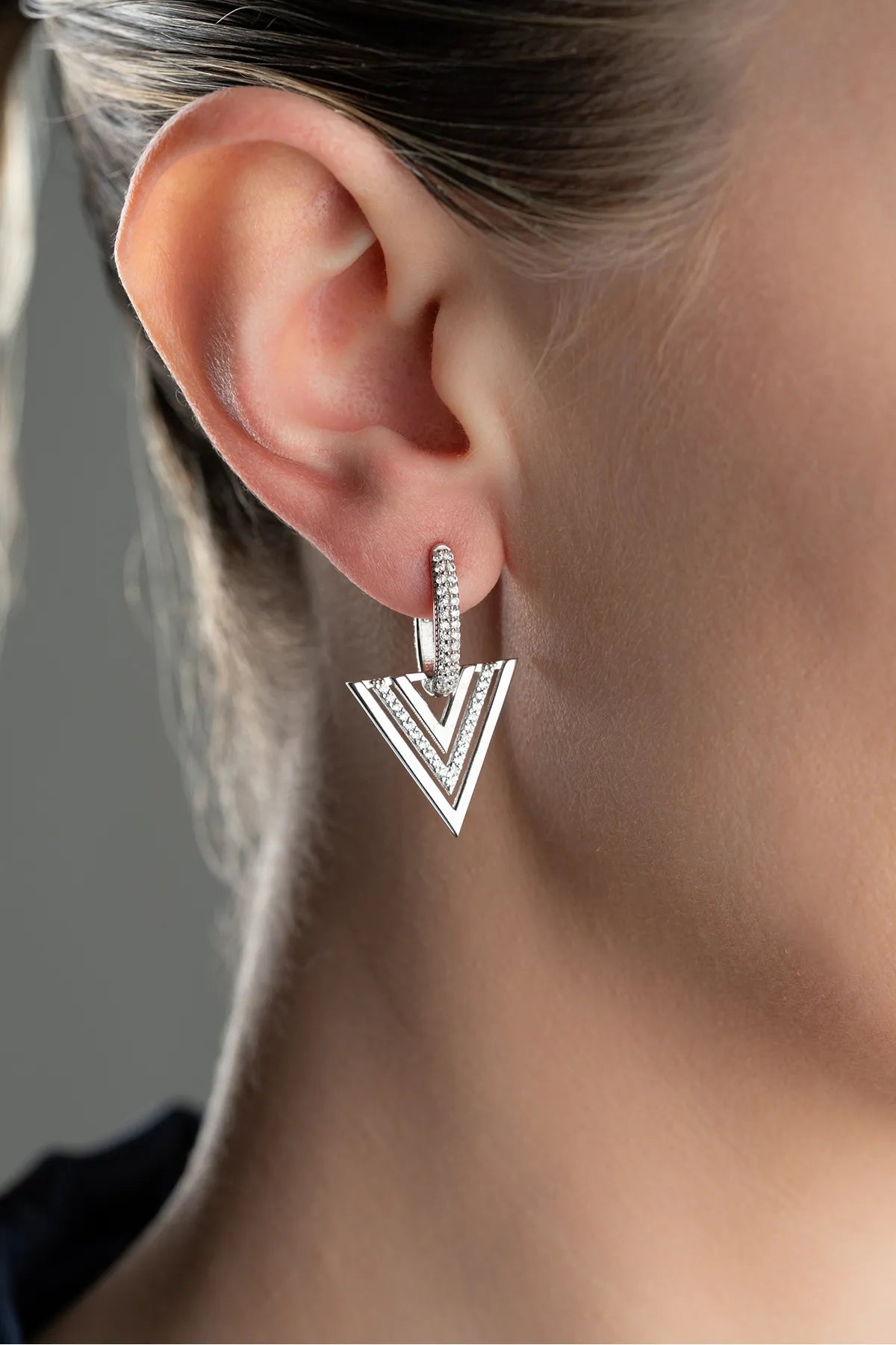 925 Sterling silver triangle earrings with Zirconia