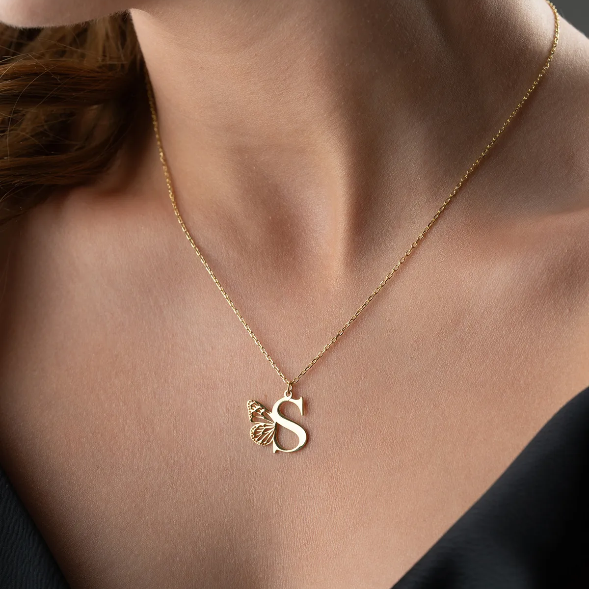 Personalized letter chain with butterfly wing - 925 silver