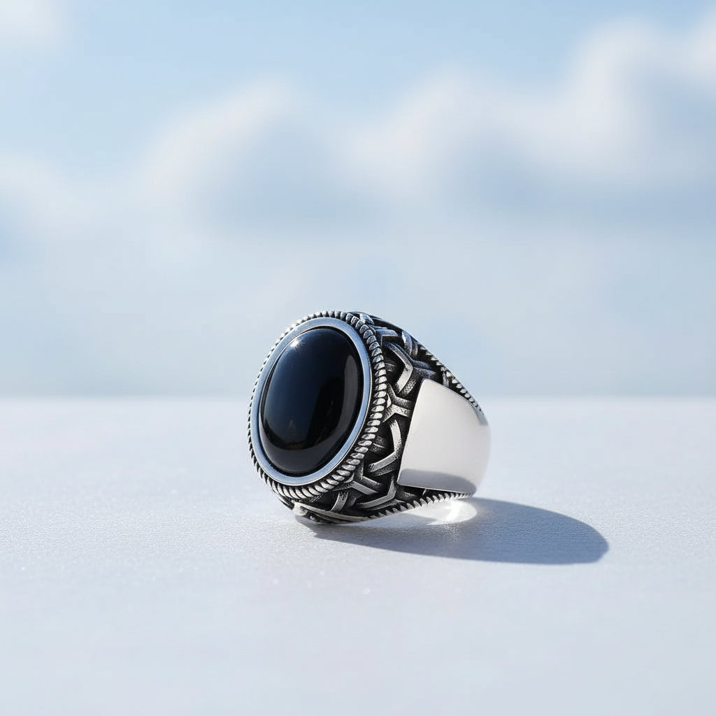 Silver men's ring with Onyx