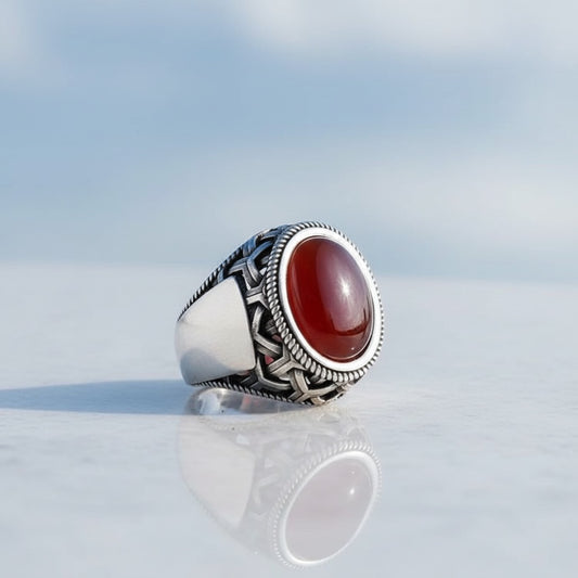 Silver men's ring with agate stone