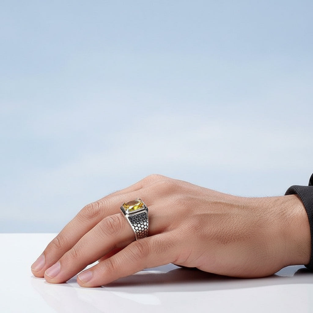925 Sterling Silver Ring with Yellow Zirconia Stone