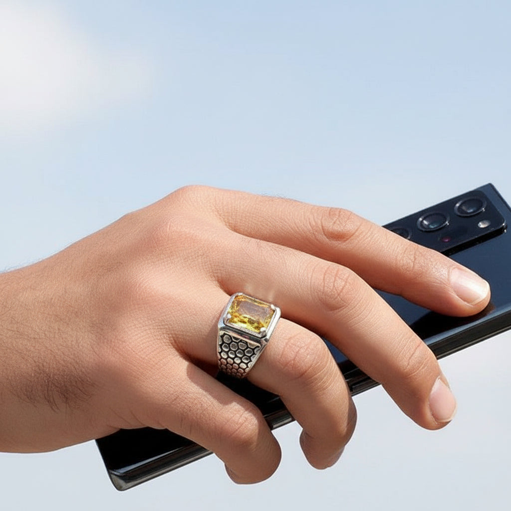 925 Sterling Silver Ring with Yellow Zirconia Stone