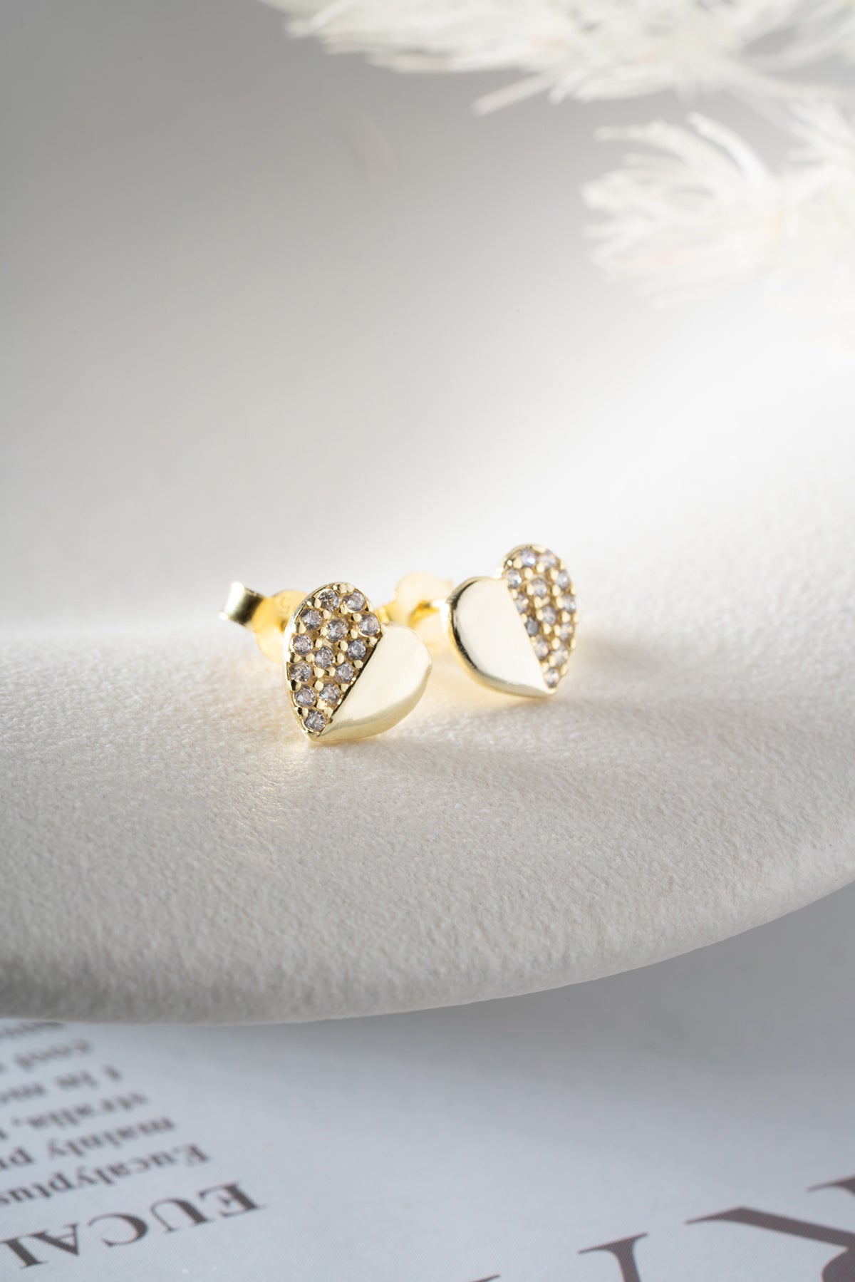 Minimalist Stud Earrings with Heart Shape