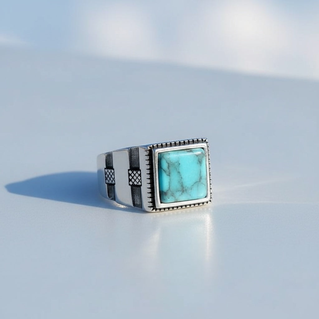 925 Sterling silver men's ring with turquoise stone