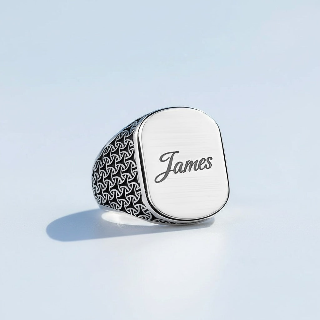 925 Sterling Silver men's ring with its own name engraving
