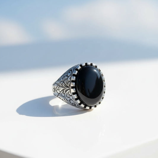 Silver men's ring with Onyx