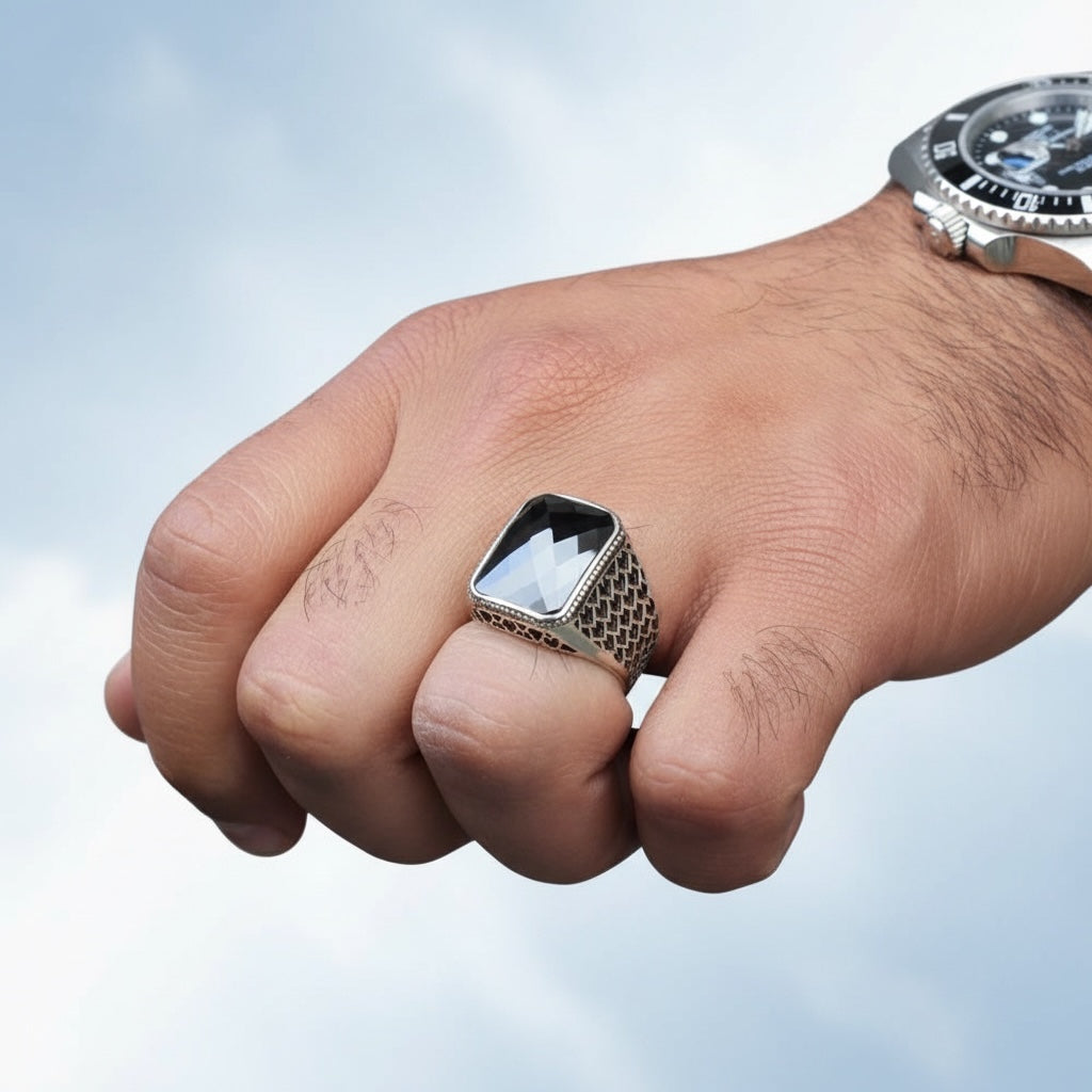 925 Silver Men's Ring With Black Stone LMR295