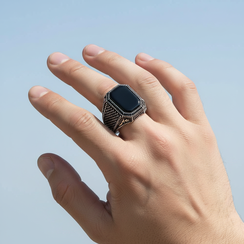 925 Silver Men's Ring With Onyx Stone LMR140