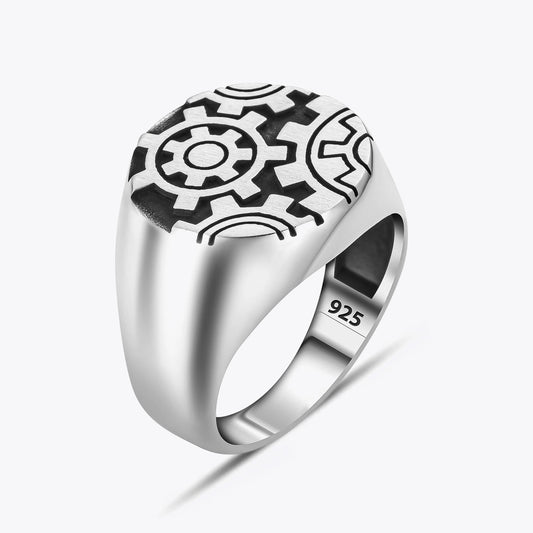 Men's Silver Ring with Wheel Design