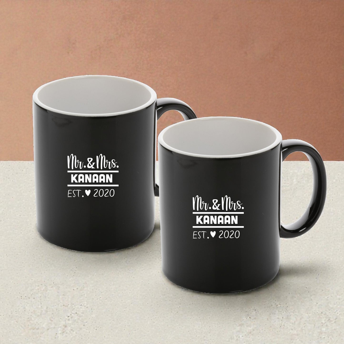 Mr. & Mrs. personalized mugs – black set of 2