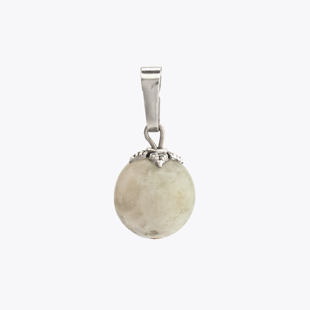 Moonstone pendant with chain